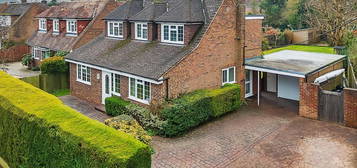 Detached house for sale in Elms Road, Hook, Hampshire RG27