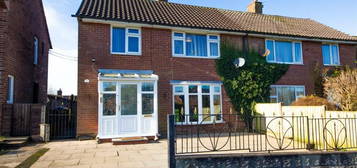 3 bedroom semi-detached house for sale