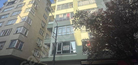 TEKGÖZ'DEN DOKTORLAR CADDESİ ÜZERİ KİRALIK EŞYALI 3+1 DAİRE