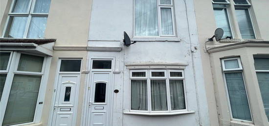 2 bed terraced house for sale