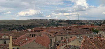 Dúplex en Plaza Mayor - San Agustín, Segovia