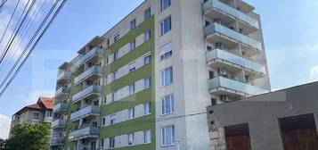 Apartament cu 3 camere de vanzare in Prima Stefan cel Mare