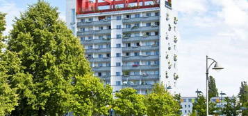 Hipp und Modern - 2-Raumwohnung mit Dusche im Lausitztower