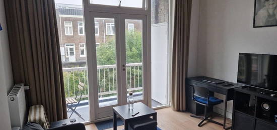 Nice room to rent in Amsterdam-Ooost