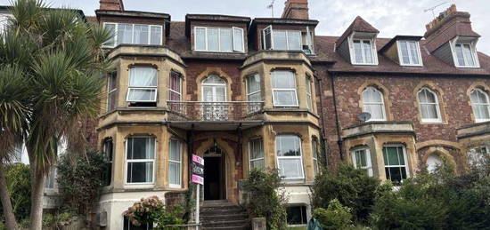 Flat to rent in Blenheim Road, Minehead TA24