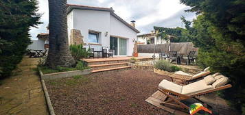 Chalet en calle Capri en Canyelles - Montgoda, Lloret de Mar