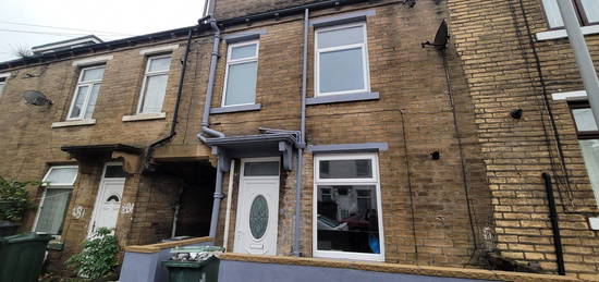 3 bed terraced house to rent