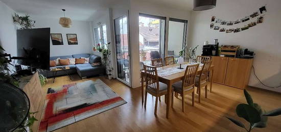 Helle 3-Zimmer Wohnung mit Balkon und Garage