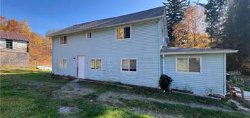 36 Schubert Dr Unit 2ND, Pine Bush, NY 12566