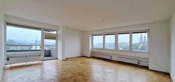 Atemberaubende Aussicht! Top, geschnittene 3-Zimmer-Wohnung in Essen-Steele!