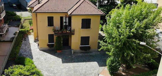 Appartamento in villa con giardino di pro