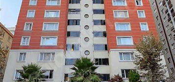 NAZIM HİKMET BULVARINDA KİRALIK DEV 3+1 150 m2