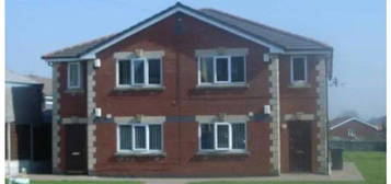 2 bed maisonette to rent