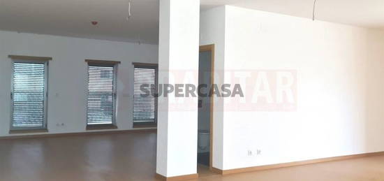 Apartamento T3 Venda em Coimbra (Sé Nova, Santa Cruz, Almedina e São Bartolomeu),Coimbra