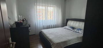 Apartament 3 camere  Decomandat Vis a Vis Mall Vitan