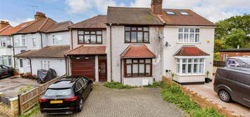 5 bedroom semi-detached house for sale