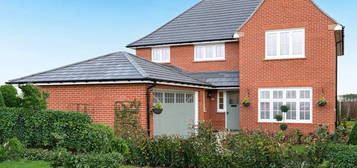 4 bed detached house for sale