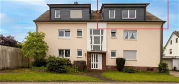 Langenfeld-Reusrath: 
Kernsanierte 2-Zimmer-Dachgeschosswohnung in begehrter Wohnlage