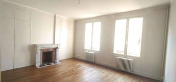 145m2 - Appartement Hyper Centre ville Evreux