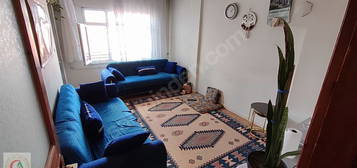 50.YIL MAH SATILIK DAİRE 4 . KAT 1+1 78m2 FİYAT 1.575.000 Tl