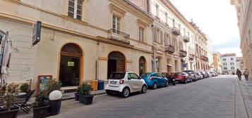 Intera palazzina uso ufficio, sassari