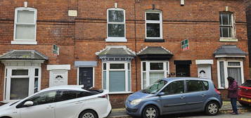 Terraced house to rent in Coldbath Road, Moseley, Birmingham B13