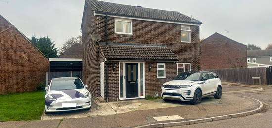 Detached house to rent in Boleyn Way, Boreham CM3