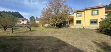 Casa en Navaluenga