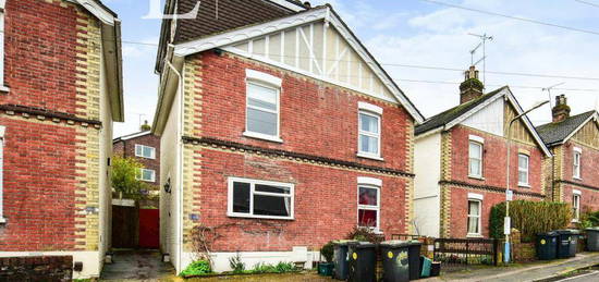 3 bedroom semi-detached house