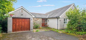 4 bedroom detached bungalow for sale