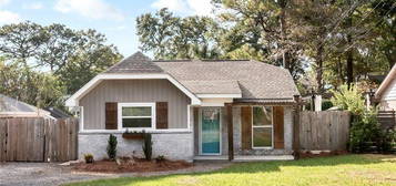 1062 Schaub Ave, Mobile, AL 36609