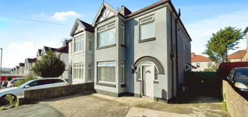 3 bedroom semi-detached house