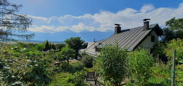 ARCHITEKTENWOHNJUWEL MIT EIGENEM WALD IN ATEMBERAUBENDER HANG- UND AUSSICHTSLAGE AM WALDRAND MIT ALTBAUMBESTAND IM NAHBEREICH VON WIEN UND KORNEUBURG