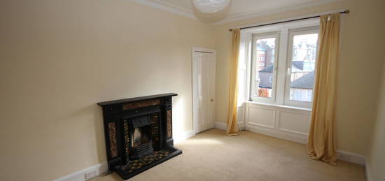 2 bed flat to rent