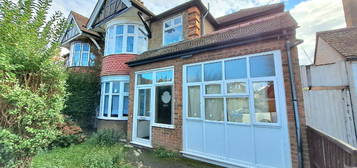 5 bed semi-detached house for sale