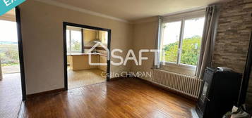 Maison de village  à vendre, 5 pièces, 3 chambres, 108 m²