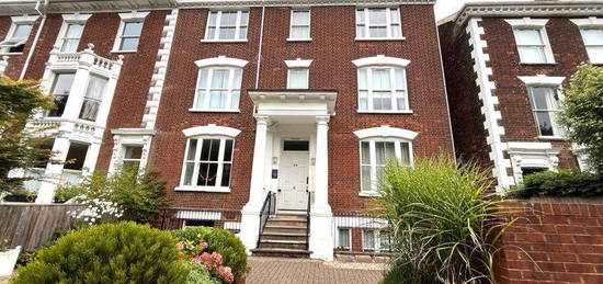 Flat to rent in Polsloe Road, Exeter EX1