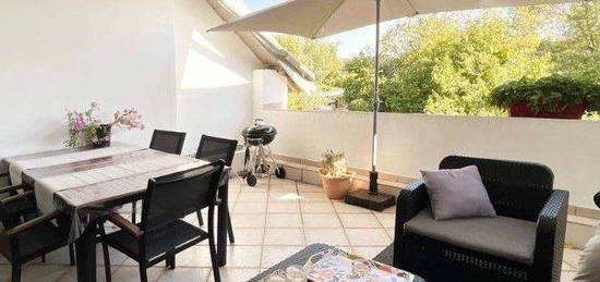 Duplex rénové 157 m2 avec terrasse