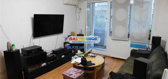 Apartament 2 camere etaj 4 9 renovat - BL. Basarabia - Titan