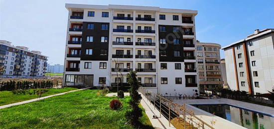 RUMELİ ÜNİVERSİTESİNE 250 METRE MESAFEDE KİRALIK 1+1 DAİRE