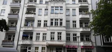 2 Zi. Dachgeschoßwohnung 56,6 qm, Bötzowstr. 17, Berlin