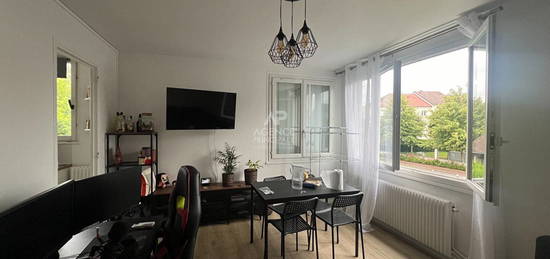 Appartement  à louer, 2 pièces, 1 chambre, 42 m²