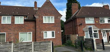 3 bedroom semi-detached house to rent