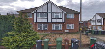 2 bed flat to rent