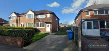 2 bedroom semi-detached house