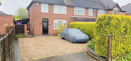 3 bed semi-detached house for sale