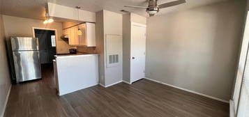 4303 Duval St Apt 303, Austin, TX 78751