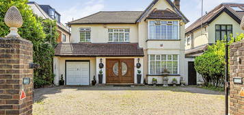 Detached house for sale in The Avenue, Sunbury-On-Thames TW16