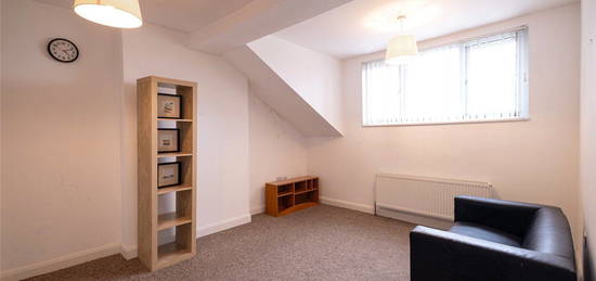 Flat to rent in Thane Works, Holloway, London N7