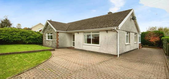 3 bedroom detached bungalow for sale